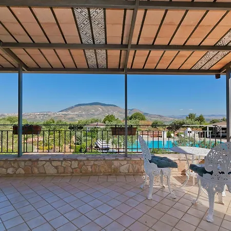 Villa Lorena