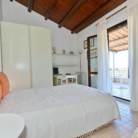 Villa Lorena