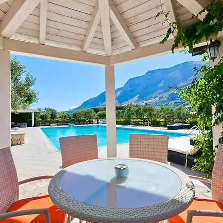 Villa Lorena *